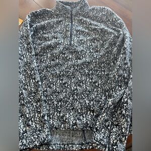 Women's Spyder Fleece Quarter Zip Pullover Black and White large